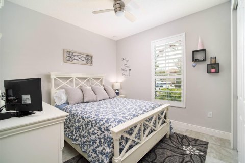 Villa ou maison à vendre à Port St. Lucie, Floride: 2 chambres, 185.06 m2 № 2087538 - photo 18