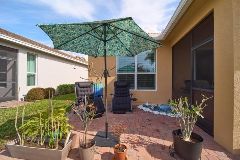 Villa ou maison à vendre à Port St. Lucie, Floride: 2 chambres, 185.06 m2 № 2087538 - photo 27