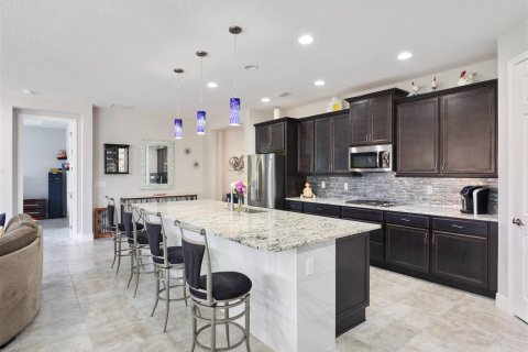 Villa ou maison à vendre à Port St. Lucie, Floride: 2 chambres, 185.06 m2 № 2087538 - photo 2