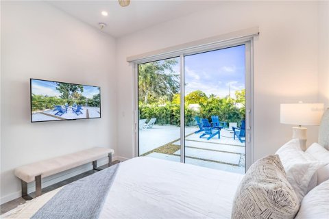 House in Sarasota, Florida 6 bedrooms, 325.16 sq.m. № 1370091 - photo 20