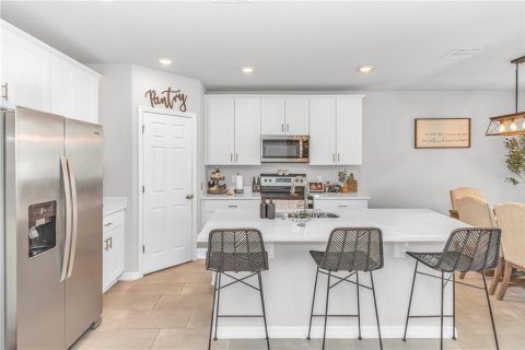 Casa en venta en Haines City, Florida, 3 dormitorios, 139.91 m2 № 2214274 - foto 3