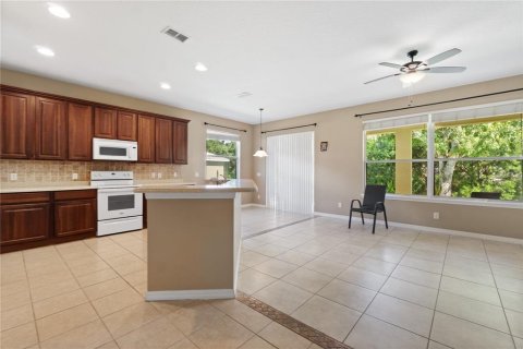 Casa en venta en Apopka, Florida, 4 dormitorios, 209.4 m2 № 1883712 - foto 8
