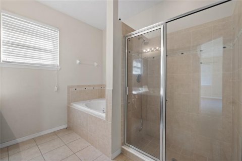 Casa en venta en Apopka, Florida, 4 dormitorios, 209.4 m2 № 1883712 - foto 18