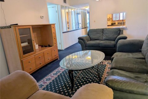 Condo in Bradenton, Florida, 2 bedrooms  № 2204694 - photo 10