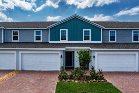 Townhouse in Howey-in-the-Hills, Florida 3 bedrooms, 152.64 sq.m. № 2364432