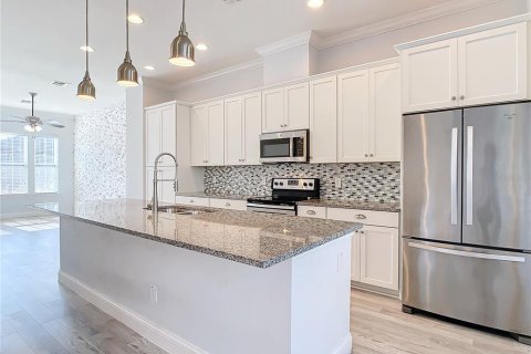 Townhouse in Oviedo, Florida 3 bedrooms, 176.61 sq.m. № 1579031 - photo 27
