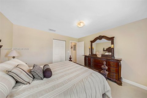 Villa ou maison à vendre à Pompano Beach, Floride: 3 chambres, 106.28 m2 № 2188693 - photo 15