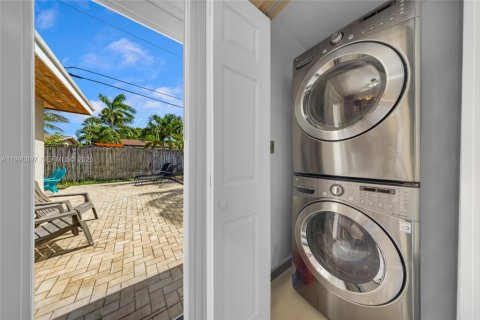 Villa ou maison à vendre à Pompano Beach, Floride: 3 chambres, 106.28 m2 № 2188693 - photo 10