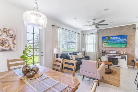 Снять в аренду таунхаус в Дэвенпорт, Флорида 1 комната, 150.69м2, № 1521694 - фото 8