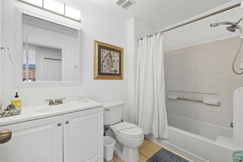 Adosado en venta en Kissimmee, Florida, 4 dormitorios, 151.99 m2 № 1911158 - foto 25