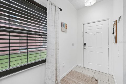 Adosado en venta en Kissimmee, Florida, 4 dormitorios, 151.99 m2 № 1911158 - foto 3