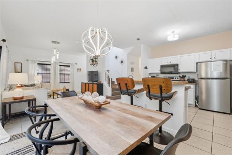 Adosado en venta en Kissimmee, Florida, 4 dormitorios, 151.99 m2 № 1911158 - foto 10