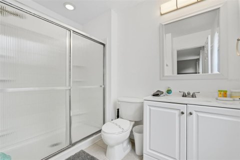 Adosado en venta en Kissimmee, Florida, 4 dormitorios, 151.99 m2 № 1911158 - foto 18