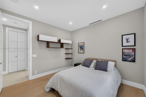 Villa ou maison à vendre à Weston, Floride: 4 chambres, 248.42 m2 № 2301361 - photo 14