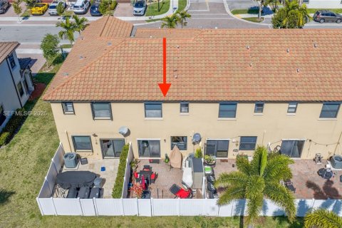 Купить таунхаус в Хайалиа, Флорида 2 спальни, 133.87м2, № 2034046 - фото 25