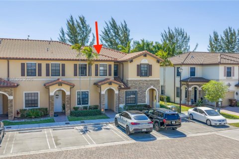 Купить таунхаус в Хайалиа, Флорида 2 спальни, 133.87м2, № 2034046 - фото 23