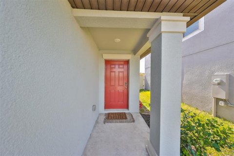 House in Ruskin, Florida 4 bedrooms, 171.03 sq.m. № 2203825 - photo 4