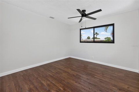 Casa en venta en Punta Gorda, Florida, 3 dormitorios, 109.25 m2 № 2320940 - foto 8