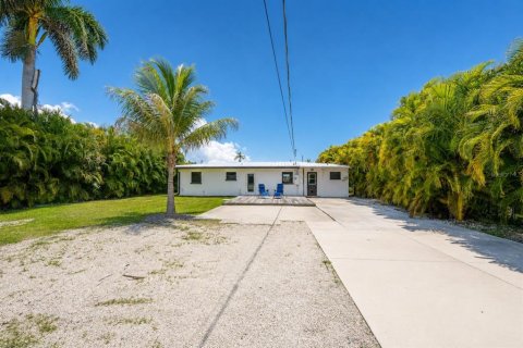 Casa en venta en Punta Gorda, Florida, 3 dormitorios, 109.25 m2 № 2320940 - foto 14