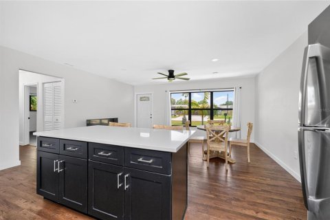 Casa en venta en Punta Gorda, Florida, 3 dormitorios, 109.25 m2 № 2320940 - foto 27