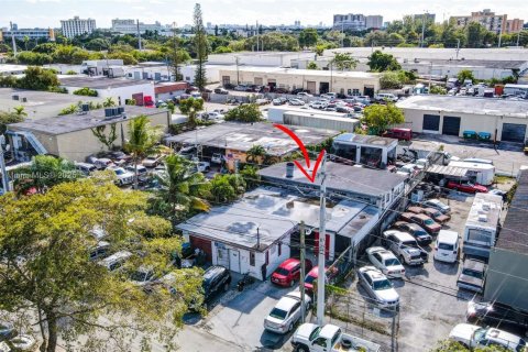 Immobilier commercial à vendre à North Miami, Floride № 1872223 - photo 2