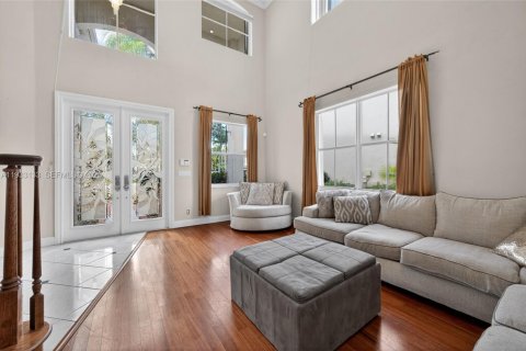 Купить виллу или дом в Уэстон, Флорида 5 спален, 287.53м2, № 1992052 - фото 5