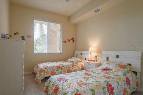 Condominio en alquiler en Bradenton, Florida, 2 dormitorios, 107.4 m2 № 212926 - foto 13