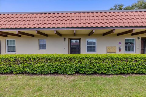 Condo in Dunedin, Florida, 1 bedroom  № 1850977 - photo 1