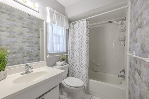 Condo in Dunedin, Florida, 1 bedroom  № 1850977 - photo 20
