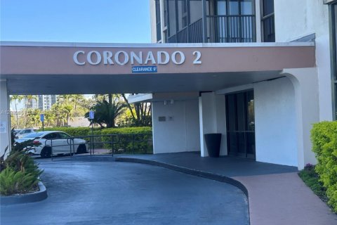 Condominio en venta en Aventura, Florida, 2 dormitorios, 105.72 m2 № 2090572 - foto 5