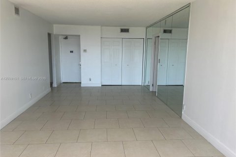 Condominio en venta en Aventura, Florida, 2 dormitorios, 105.72 m2 № 2090572 - foto 23