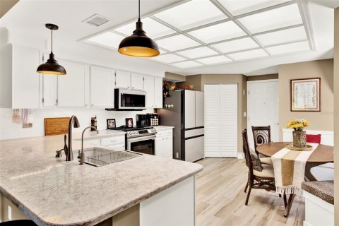 Condominio en venta en Winter Haven, Florida, 2 dormitorios, 94.02 m2 № 1649887 - foto 8