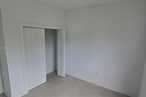 Villa ou maison à vendre à Pompano Beach, Floride: 3 chambres № 1932374 - photo 10