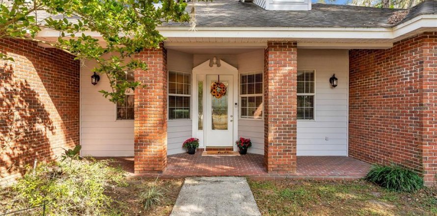 Casa en Lakeland, Florida 5 dormitorios, 359.81 m2 № 2144671