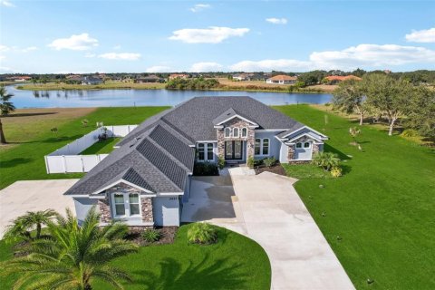 Villa ou maison à Wimauma, Floride 4 chambres, 285.4 m2 № 2092249