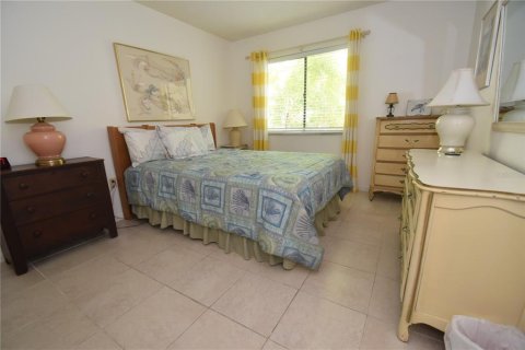 Снять в аренду кондоминиум в Сарасота, Флорида 6 комнат, 112.5м2, № 706257 - фото 15