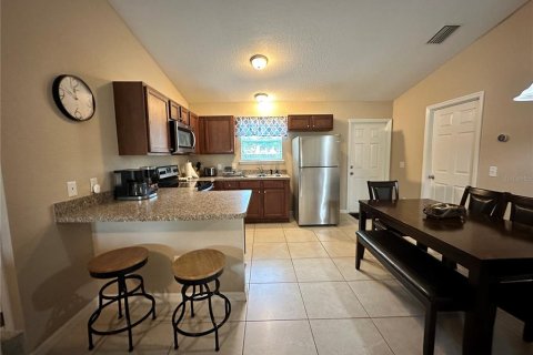 Villa ou maison à louer à Ocala, Floride: 3 chambres, 94.2 m2 № 1828071 - photo 4