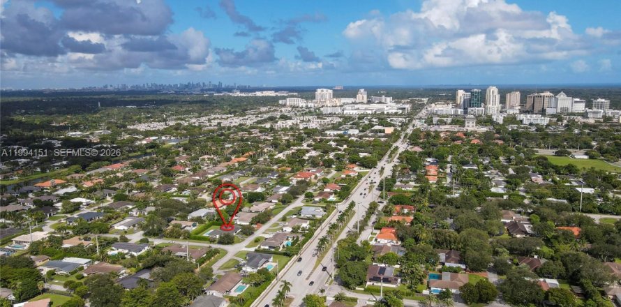 Villa ou maison à Miami, Floride 4 chambres, 268.12 m2 № 2055834