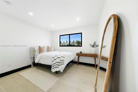 Villa ou maison à louer à Miami, Floride: 4 chambres, 268.12 m2 № 2055834 - photo 28