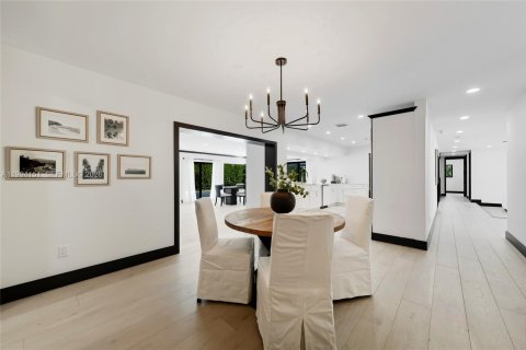 Villa ou maison à louer à Miami, Floride: 4 chambres, 268.12 m2 № 2055834 - photo 30