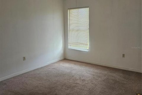 Immobilier commercial à vendre à Kissimmee, Floride: 4 chambres, 176.42 m2 № 1901951 - photo 9