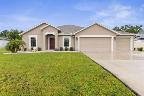 House in Palm Coast, Florida 3 bedrooms, 152.08 sq.m. № 1835657 - photo 1