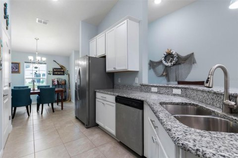 House in Palm Coast, Florida 3 bedrooms, 152.08 sq.m. № 1835657 - photo 26