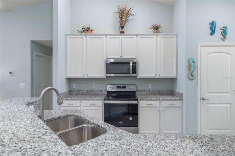 House in Palm Coast, Florida 3 bedrooms, 152.08 sq.m. № 1835657 - photo 25