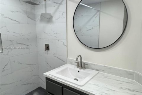 Купить кондоминиум в Корал-Спрингс, Флорида 2 спальни, 71.35м2, № 2011778 - фото 4