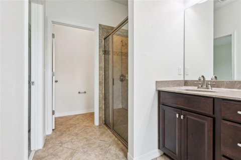 Casa en venta en Orlando, Florida, 5 dormitorios, 297.94 m2 № 1906958 - foto 18