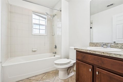 Casa en venta en Orlando, Florida, 5 dormitorios, 297.94 m2 № 1906958 - foto 24