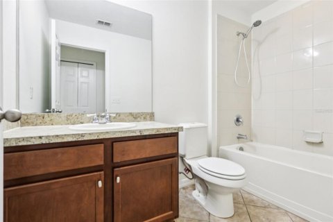 Casa en venta en Orlando, Florida, 5 dormitorios, 297.94 m2 № 1906958 - foto 29