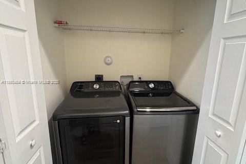 Townhouse in Homestead, Florida 3 bedrooms, 130.81 sq.m. № 1946988 - photo 7