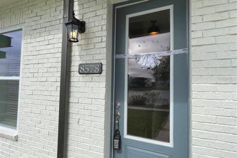 Touwnhouse à louer à Orlando, Floride: 3 chambres, 187.29 m2 № 1851628 - photo 2